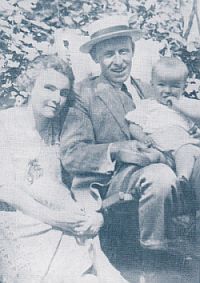 Vladislav Vanura s rodinou